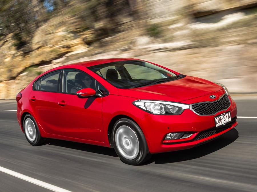  Kia Cerato Sedan 2013 года  (AU) (фото 16 из 18)